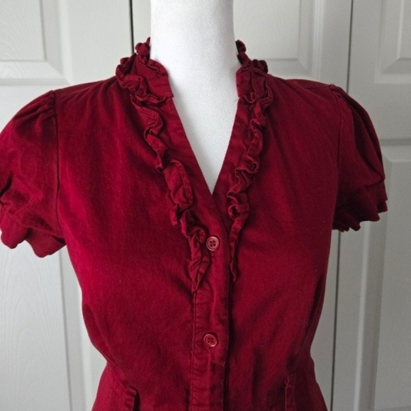 The limited Womens deep red v-neck Button Down dress size 2 - Picture 4 of 9